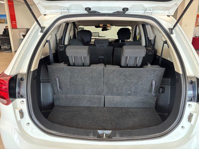 2019 MITSUBISHI OUTLANDER ES 7 SEAT (2WD)