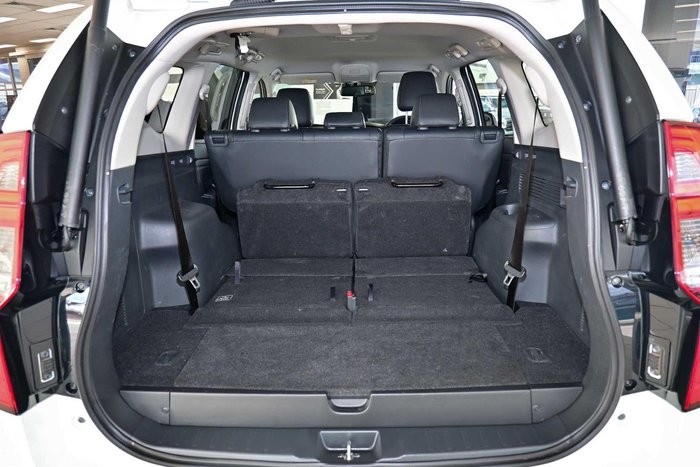 2025 Mitsubishi Pajero Sport GLS