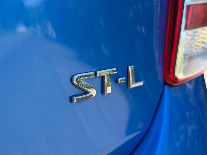 2011 Nissan Micra ST
