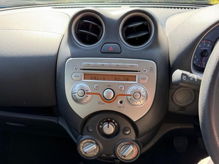 2011 Nissan Micra ST