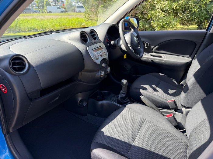 2011 Nissan Micra ST