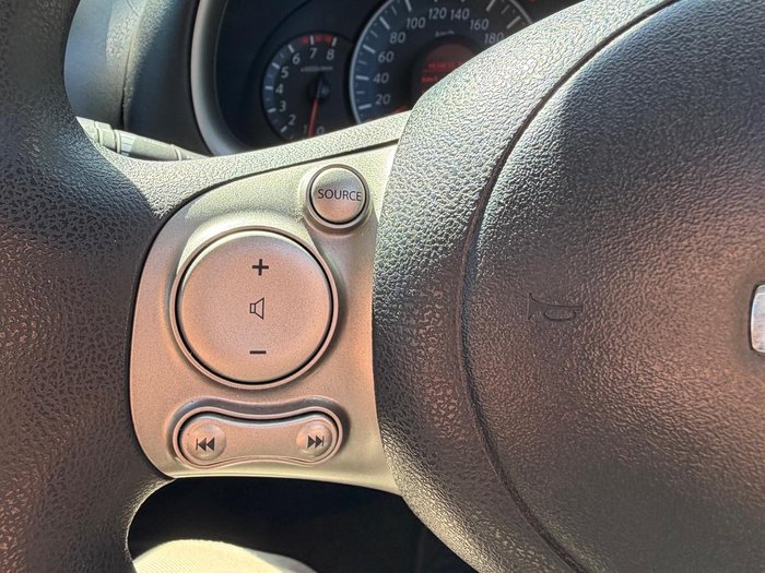 2011 Nissan Micra ST