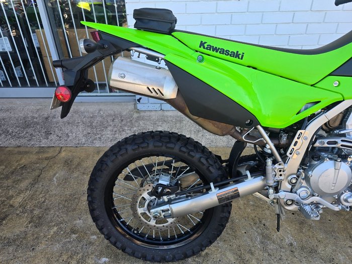 2025 Kawasaki KLX300 Green