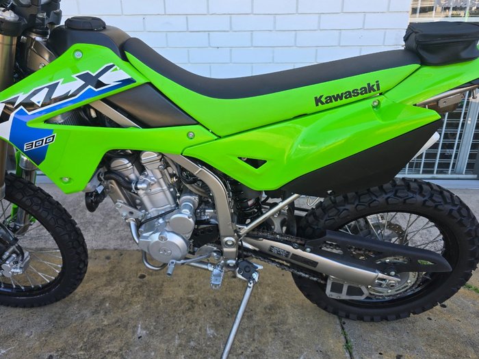 2025 Kawasaki KLX300 Green