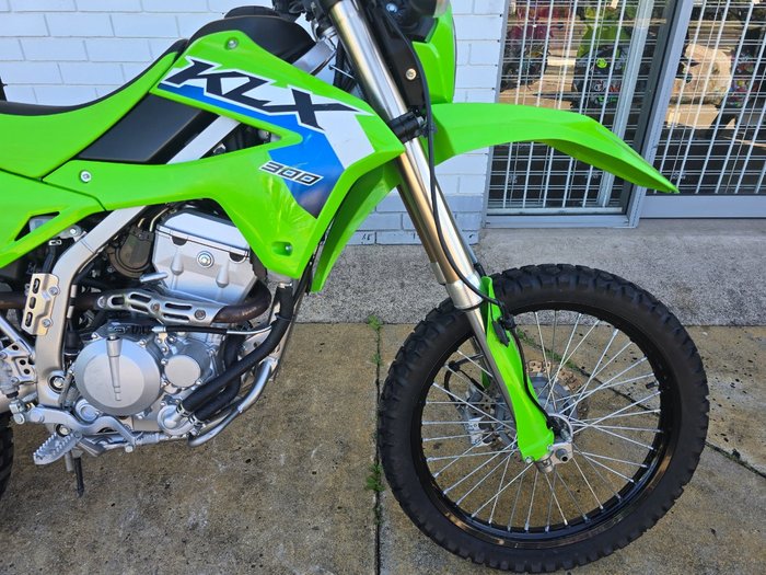 2025 Kawasaki KLX300 Green