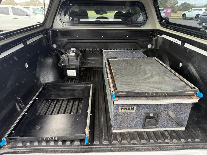 2019 Mitsubishi Triton GLS Premium