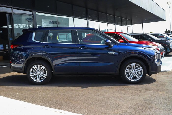 2025 Mitsubishi Outlander PHEV ES