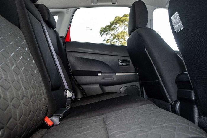 2024 Mitsubishi ASX LS