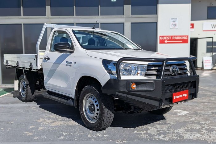2020 Toyota Hilux SR