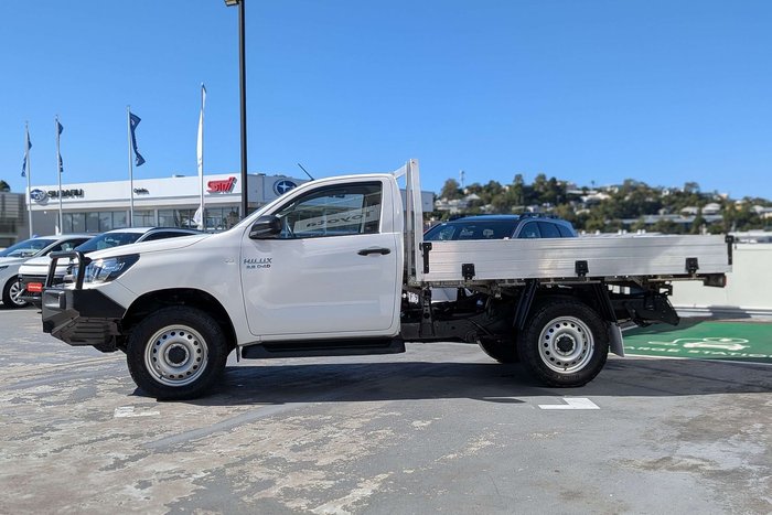 2020 Toyota Hilux SR