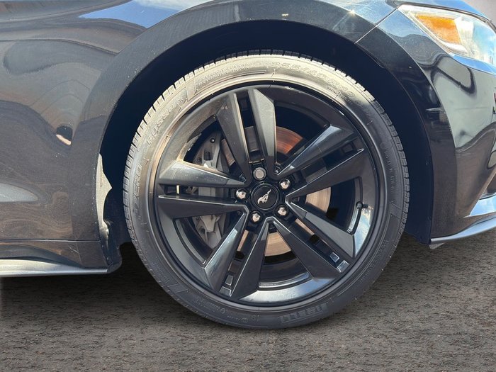 2017 Ford Mustang (No Badge)