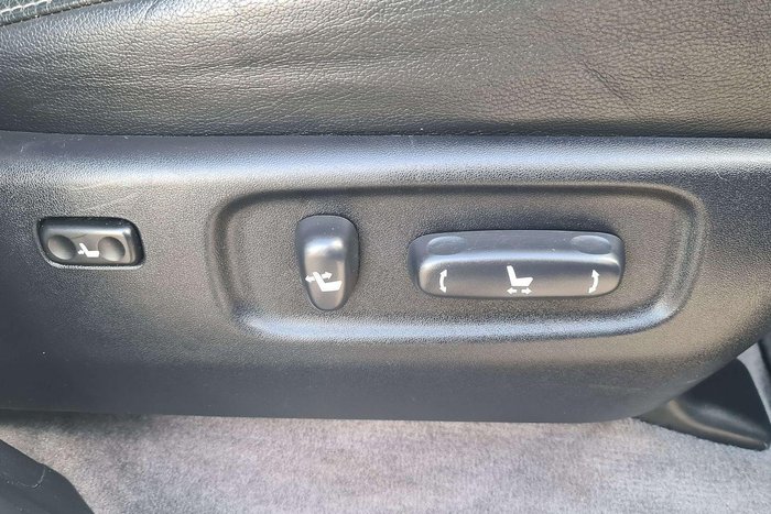 2012 Toyota Landcruiser VX