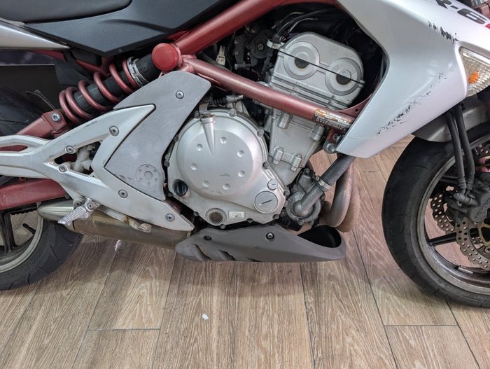 2006 Kawasaki ER-6n SILVER