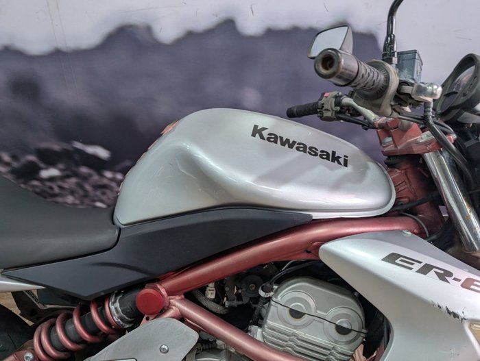 2006 Kawasaki ER-6n SILVER
