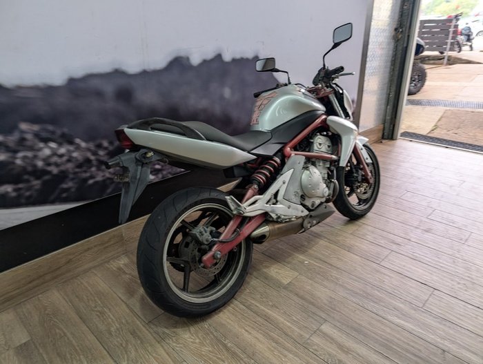 2006 Kawasaki ER-6n SILVER