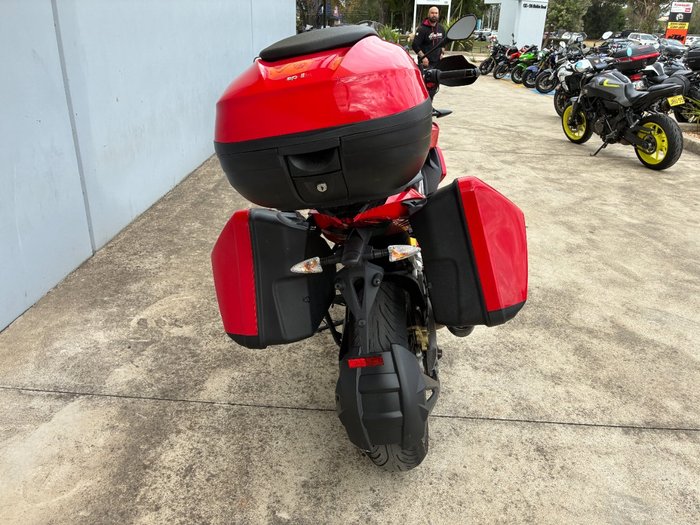 2014 APRILIA CAPONORD 1200 Red