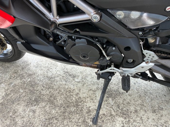 2014 APRILIA CAPONORD 1200 Red