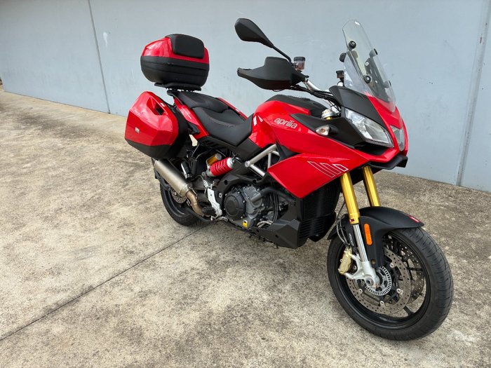 2014 APRILIA CAPONORD 1200 Red