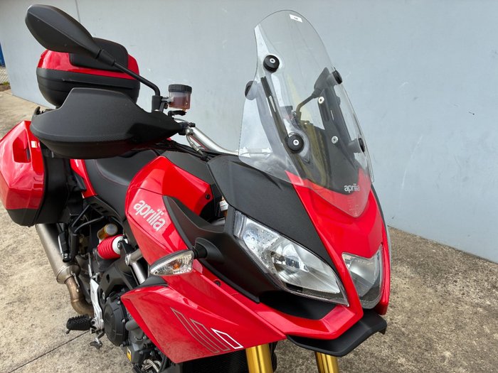 2014 APRILIA CAPONORD 1200 Red