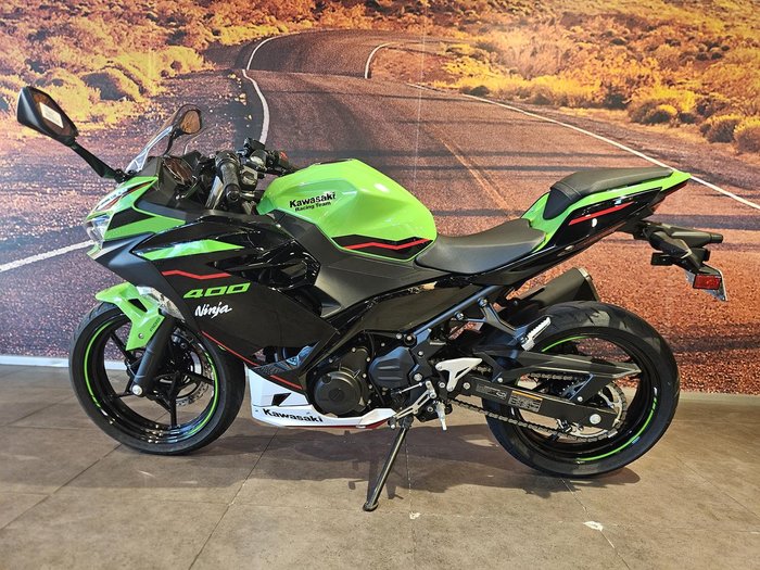 2020 Kawasaki Ninja 400 (EX400G) Ninja Green