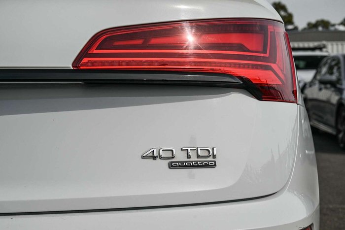 2022 Audi Q5 40 TDI S line