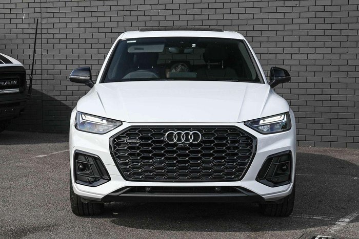 2022 Audi Q5 40 TDI S line