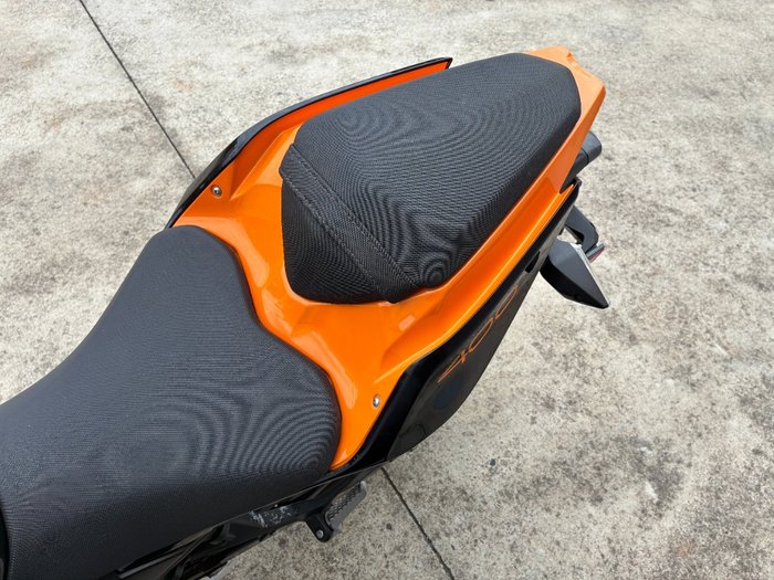 2019 Kawasaki Z400 Orange