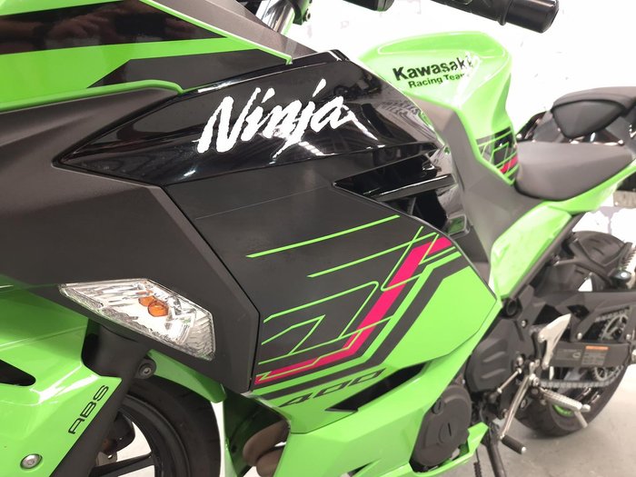 2024 Kawasaki Ninja 400 (EX400G) Ninja Green