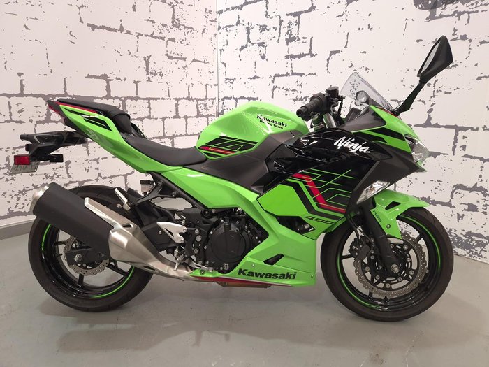 2024 Kawasaki Ninja 400 (EX400G) Ninja Green