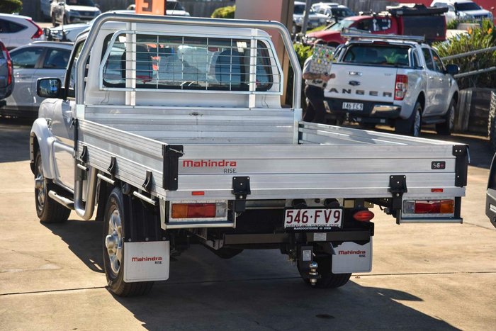 2022 Mahindra PIK-UP S6+