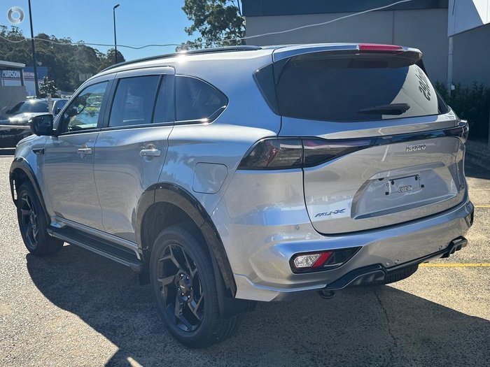 2026 Isuzu MU-X X-TERRAIN