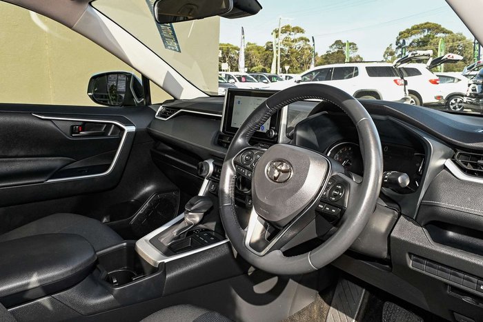 2024 Toyota RAV4 GX