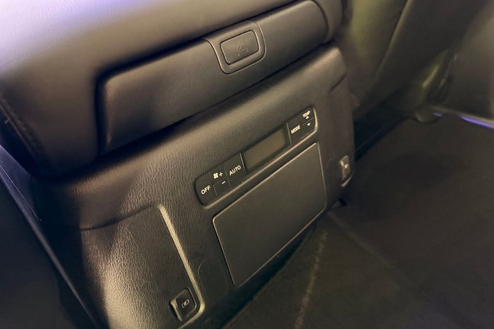 2023 Nissan Patrol Ti