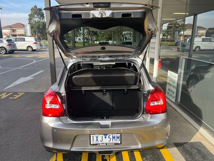 2023 Suzuki Swift GL Shadow