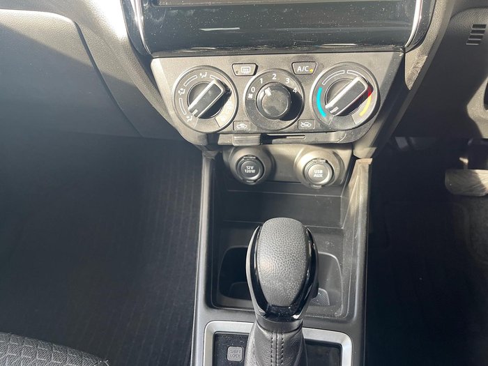 2023 Suzuki Swift GL Shadow