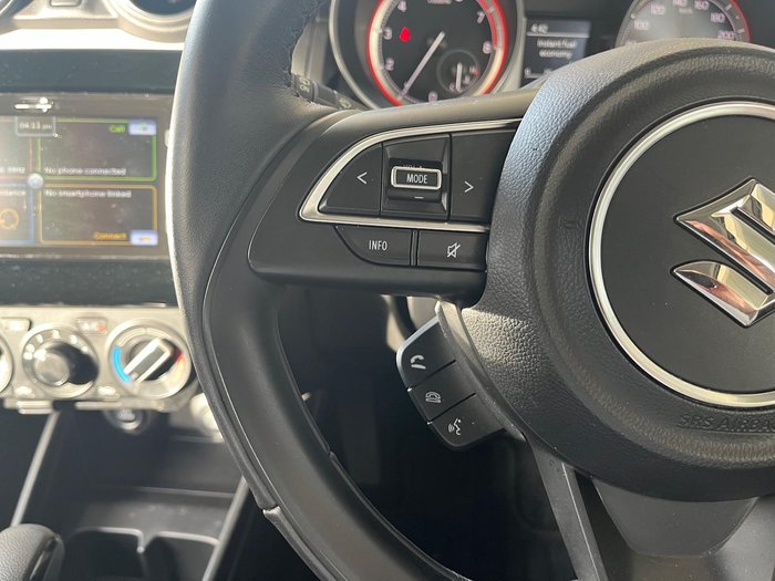 2023 Suzuki Swift GL Shadow