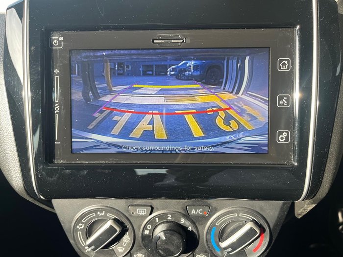 2023 Suzuki Swift GL Shadow