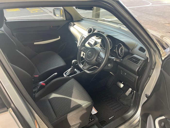 2023 Suzuki Swift GL Shadow