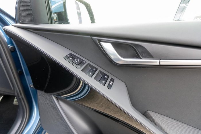 2024 Kia Niro HEV GT-Line