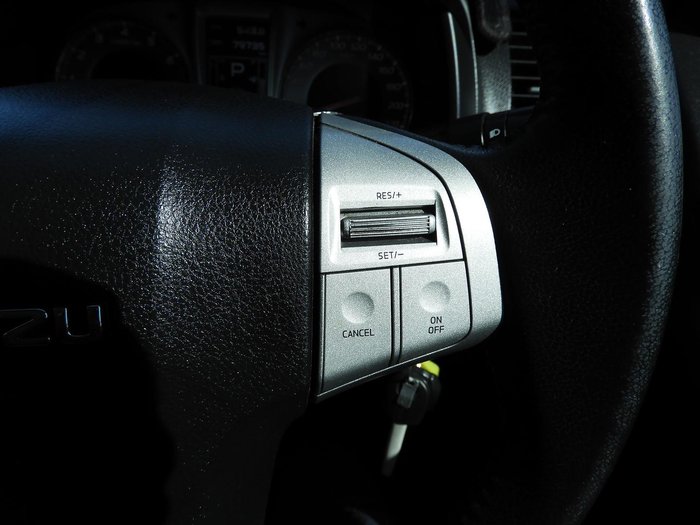2014 Isuzu MU-X LS-T