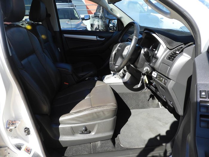 2014 Isuzu MU-X LS-T