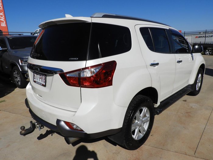 2014 Isuzu MU-X LS-T