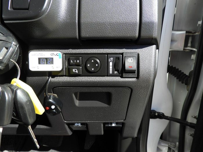 2014 Isuzu MU-X LS-T
