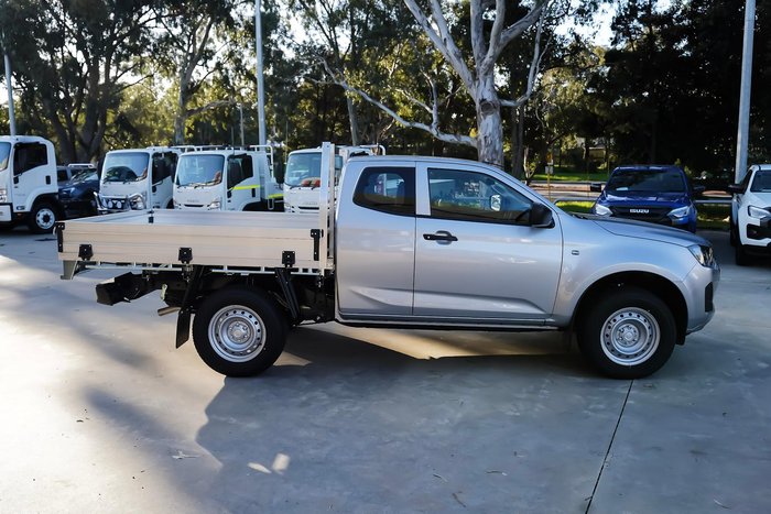 2025 Isuzu D-MAX SX