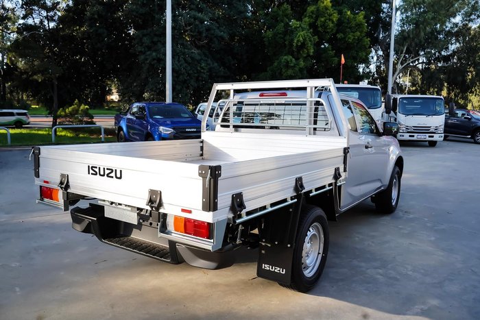 2025 Isuzu D-MAX SX