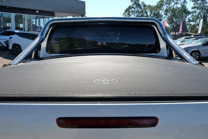2020 Toyota Hilux SR5