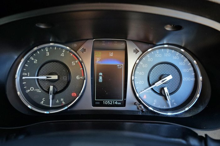 2020 Toyota Hilux SR5