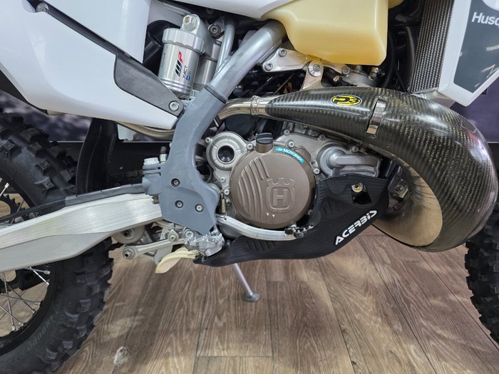 2022 HUSQVARNA TE250i WHITE