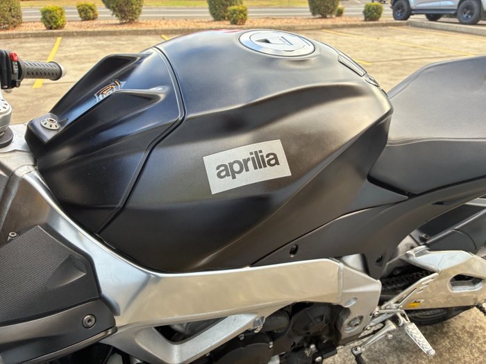 2014 APRILIA RSV4 R Black