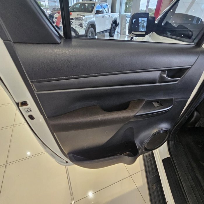 2020 Toyota Hilux SR